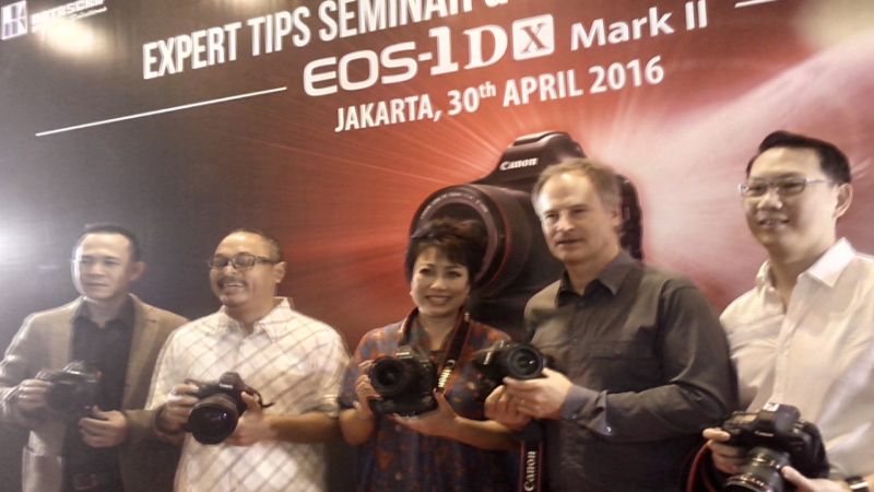 Kamera 1D X Mark ii Canon (Okezone)