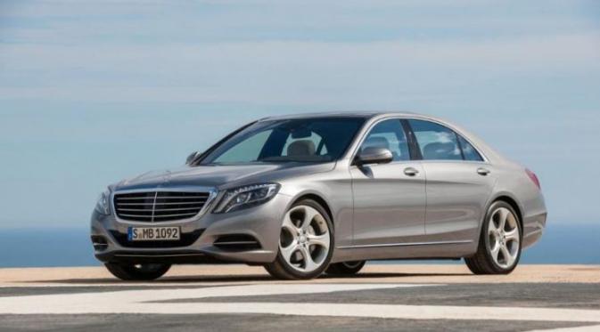 Mercedes Benz S600 (Liputan6/Yahoo)