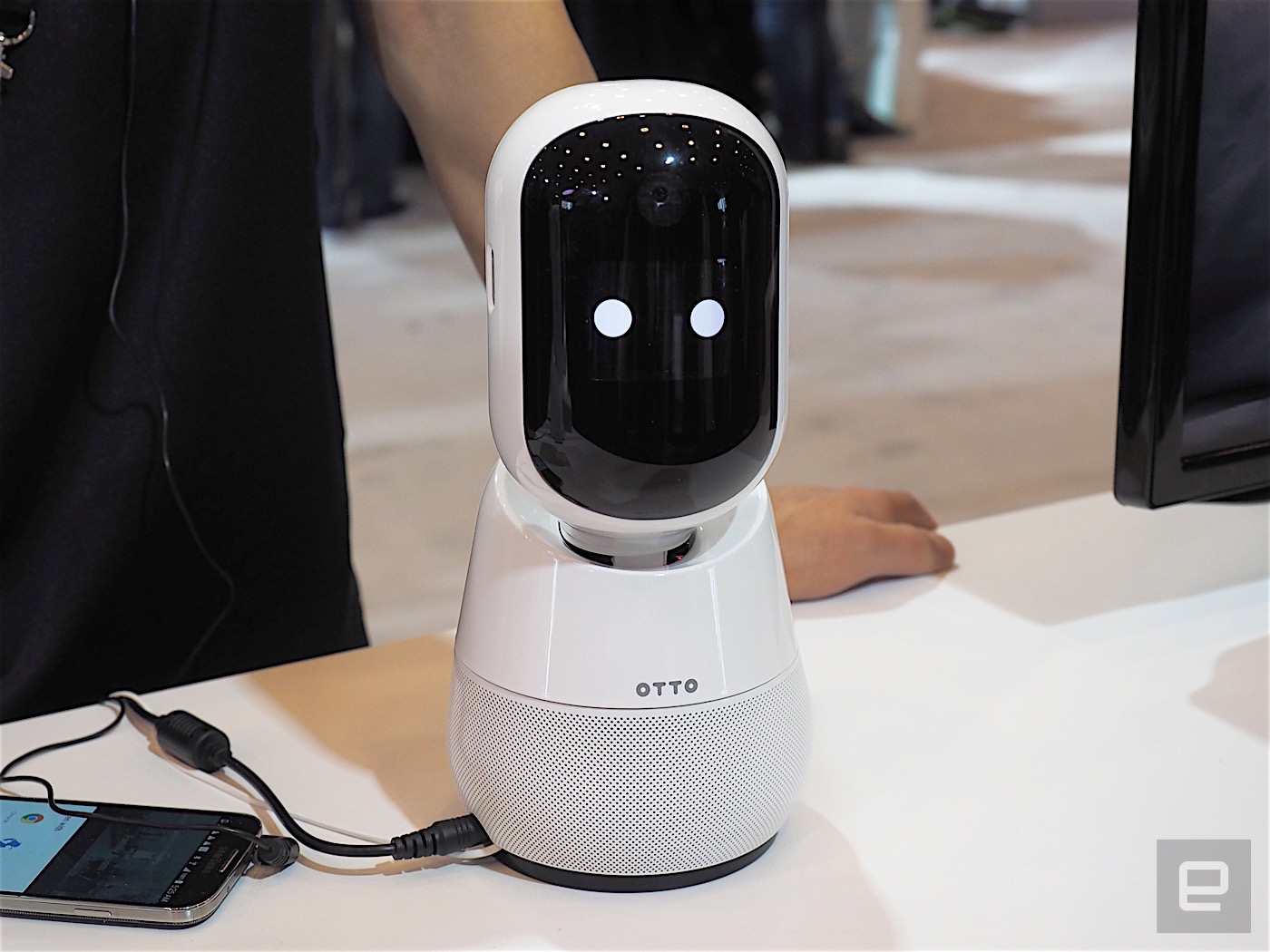 Otto Samsung (Engadget)