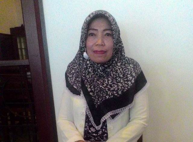 Nunuk Suryani, Guru besar bidang Pendidikan Sejarah UNS Solo. (Septhia Ryanthie/JIBI/Solopos)