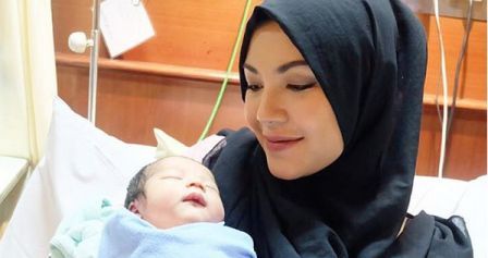 Ratna Galih melahirkan putra ketiga (Instagram)