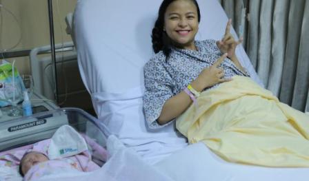 Tantri Kotak lahirkan anak pertama (Liputan6.com)