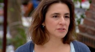Mukaddes dalam serial Fatmagul (Telealacarta.mx)