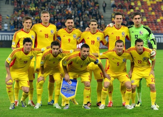 Timnas Rumania (Football Uniform)