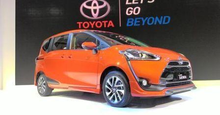 Toyota Sienta meluncur di IIMS 2016. (Detik.com)