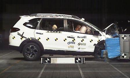 Uji tabrak Honda BR-V oleh ASEAN NCAP. (Paultan.org)