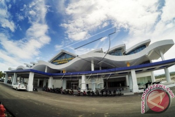 Foto bangunan terminal baru Bandara Djalaludin yang masih dalam tahap pembangunan di Kecamatan Isimu, Gorontalo, Selasa (26/1). (JIBI/Harian Jogja/Antara)