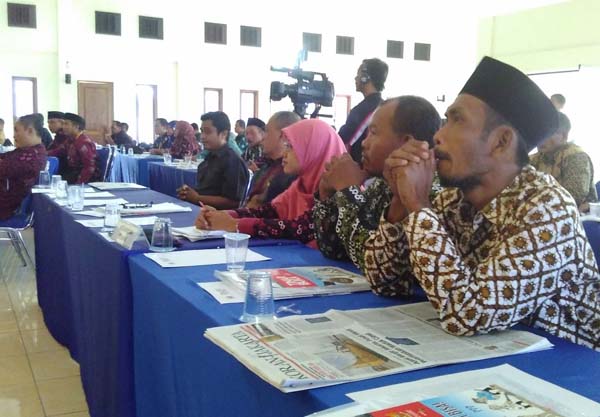 Kepala desa dan perwakilan perangkat desa se-Kulonprogo mengikuti musyawarah daerah dan rapat kerja paguyuban kepala desa dan perangkat desa se-Kulonprogo “Bodronoyo” di Wates, Kulonprogo, Kamis (28/4/2016). (Rima Sekarani I.N/JIBI/Harian Jogja)
