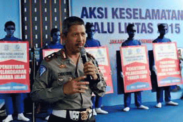 Irjen Pol Condro Kirono akan menjabat sebagai Kapolda Jateng menggantikan Irjen Pol Nur Ali. (Lantas.polri.go.id)