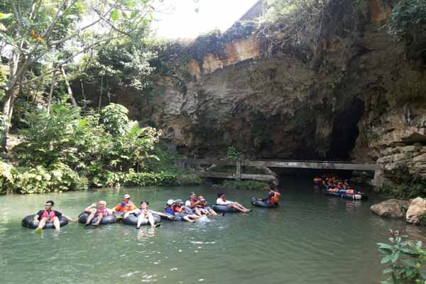 Wisata Gunungkidul berupa Gua Pindul belum menunjukkan peningkatan jumlah pengunjung pada H+1 Lebaran 2016. (Mayang Nova Lestari/JIBI/Harian Jogja)