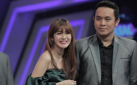 Gilang Dirga dan istri (Instagram @gilangdirga)