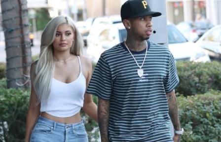 Kylie Jenner dan Tyga (Aceshowbiz.com)