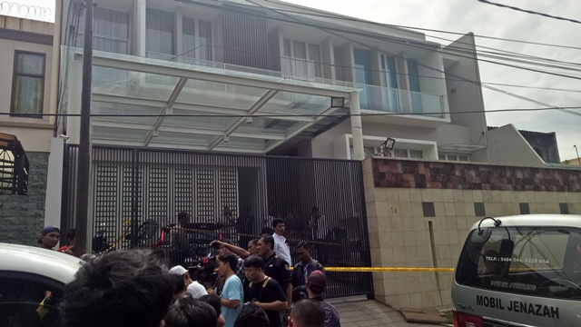 Rumah korban perampokan disertai pembunuhan di Pulomas, Pulogadung, Jakarta Timur, Selasa (27/12/2016). (Okezone)