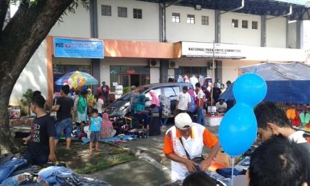 Aktivitas pedagang dan pengunjung Sunday Market Manahan, Solo, Minggu (18/12/2016). (Irawan Sapto Adhi/JIBI/Solopos)