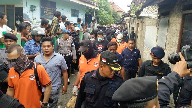 Suasana di Kampung Losari, Semanggi, Pasar Kliwon, Solo, setelah penangkapan warga setempat, Yasir, oleh Densus 88 Antiteror, Minggu (18/12/2016). (Muhammad Ismail/JIBI/Solopos)
