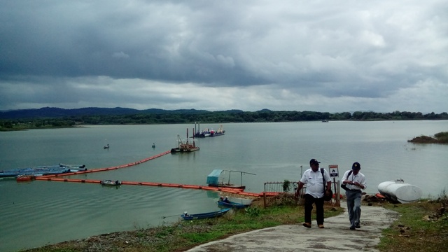 Waduk Gajah Mungkur (WGM) terus mengalami sedimentasi. Foto diambil Kamis (15/12/2016).