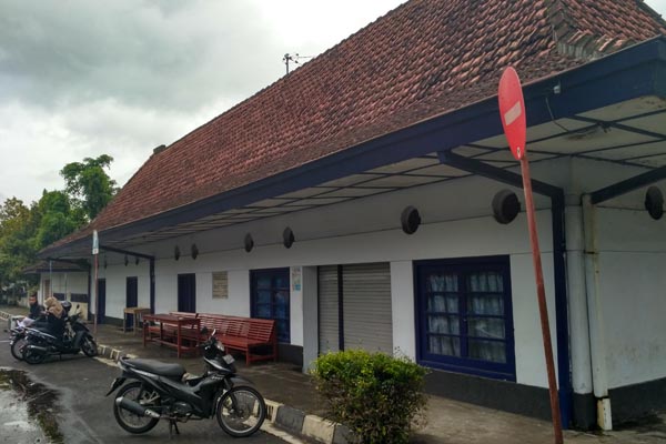 Stasiun Palbapang yang kini difungsikan sebagai Terminal Palbapang menjadi salah satu titik cagar budaya yang diusulkan oleh Disbud Bantul sebagai cagar budaya. Foto diambil, Selasa (17/1/2017) sore. (Arief Junianto/JIBI/Harian Jogja)