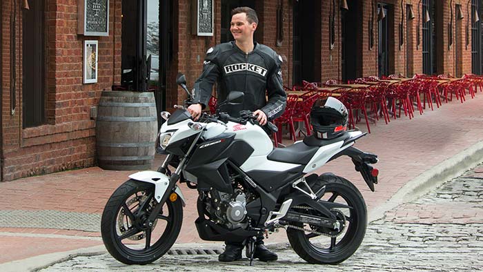 Honda CB300F 2017 (totalmotorcycle)