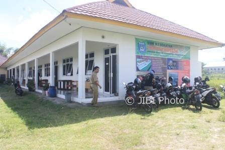 Gedung SMK Kesehatan Rahani Husada berdiri di Jogonalan, Klaten, Senin (13/3/2017). (Ponco Suseno/JIBI/Solopos