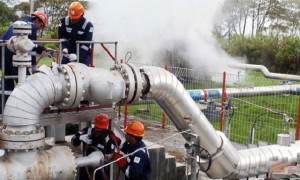 Ilustrasi proyek pemanfaatan panas bumi atau eksploitasi geotermal oleh PT Pertamina Geothermal Energy (PGE) di Kamojang, Bandung, Jawa Barat. (JIBI/Solopos/Antara/Ujang Zaelani)