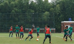 Timnas Indonesia U-22 melakukan latihan (JIBI/Solopos/Antara)