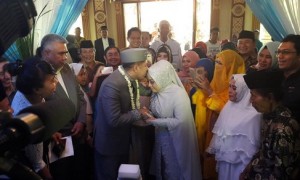 Muzdhalifah resmi menikah, Senin (22/5/2017). (Okezone)