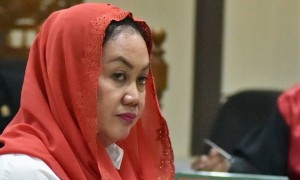 Bupati nonaktif Klaten Sri Hartini di Pengadilan Tipikor Semarang, Jateng, Senin (22/5/2017). (JIBI/Solopos/Antara/R. Rekotomo)