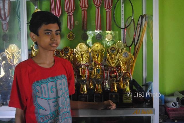 Muhammad Al Fatih, atlet cilik asal Wonogiri yang berhasil masuk PB Djarum namun kini harus berjuang melawan penyakit kronis. (Ahmad Wakid/JIBI/Solopos)