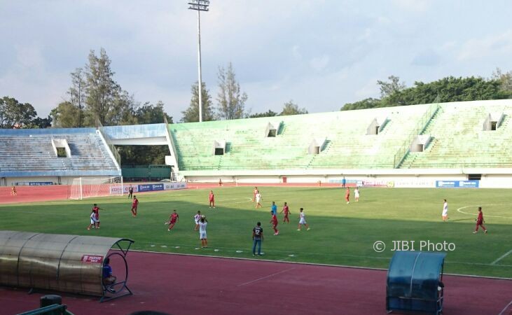 Persis Solo vs Sragen United (JIBI/Solopos/Chrisna Chanis Cara)