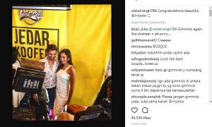 Vishal Singh menemani Jedar dalam peluncuran kafenya (Instagram @vishal.singh786)