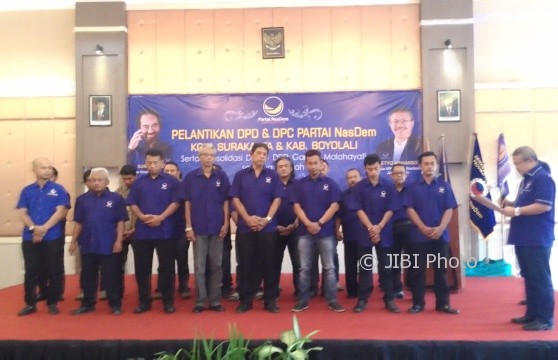 Para pengurus Partai Nasdem Solo dan Boyolali dilantik oleh Ketua DPW Nasdem Jateng, Setyo Maharso, di Hotel Gambiranom, Ngemplak, Boyolali, Minggu (6/8/2017). (Aries Susanto/JIBI/Solopos)