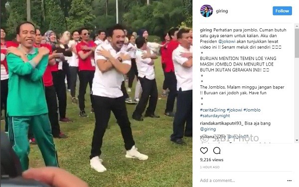 Giring senam di samping Presiden Jokowi (Instagram @giring)