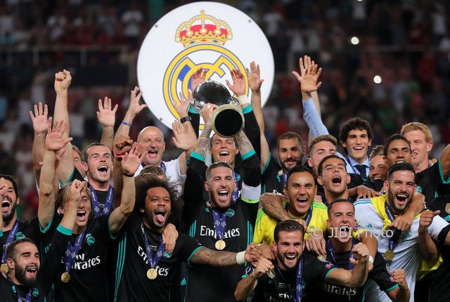 Real Madrid merayakan gelar Piala Super Eropa 2017. (JIBI/REUTERS/Eddie Keogh)