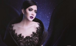 Syahrini (Instagram @princessyahrini)