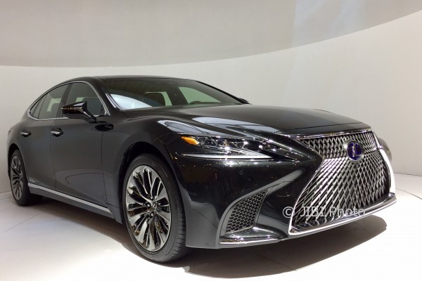 Lexus LS 500 (JIBI/Antara/Try Essra)
