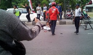 Suasana lokasi kecelakaan di Jl. Setiabudi, Banyumanik, Kota Semarang, Jateng, Rabu (2/8/2017) siang. (Facebook.com-Erlouina)