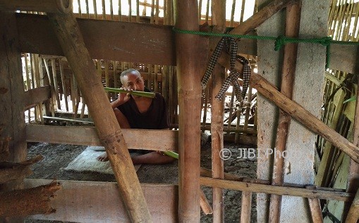 Thamrin, dikurung di kandang di dekat rumahnya di Dusum Dumpuh, Argodadi Sedayu, Bantul, Jumat (11/8/2017). (Bhekti Suryani/JIBI/Harian Jogja)