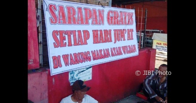 Warung makan di Jl. Kokrosono, Kelurahan Bulu Lor, Kecamatan Semarang Utara, Kota Semarang, Jateng. (Facebook.com-Yanie Hanz)