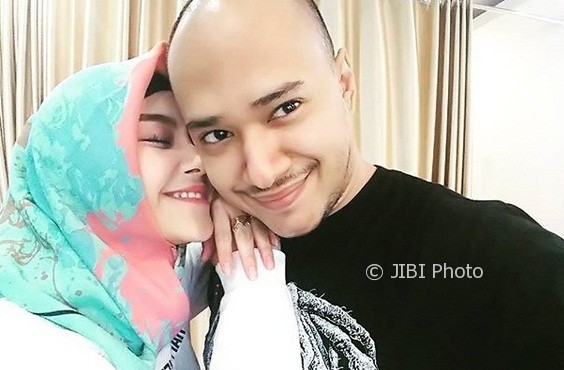 Husein dan Annisa (Instagram @husein_al_atas)