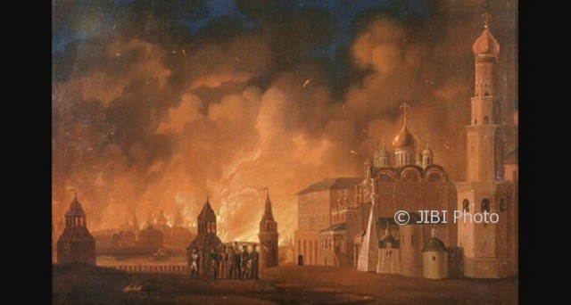 Lukisan karya A.F. Smirnov yang menggambarkan pembakaran Kota Moskow, 1813. (Wikimedia.org)