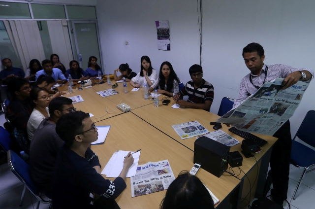 Mahasiswa asing di Universitas Sebelas Maret mengunjungi Redaksi Solopos pada Juni 2017 lalu. (Foto: Nicolous Irawan)