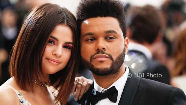 Selena Gomez dan The Weeknd (Hollywoodlife.com)