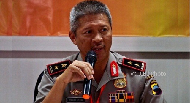 Kapolda Jateng Irjen Pol. Condro Kirono di Kota Semarang, Rabu (11/10/2017), memberikan keterangan pers tentang kasus penembakan yang mengakibatkan meninggalnya tiga anggota Brimob di lokasi pengeboran minyak PT Sarana Gas Trembul, Blora. (JIBI/Solopos/Antara/R. Rekotomo)