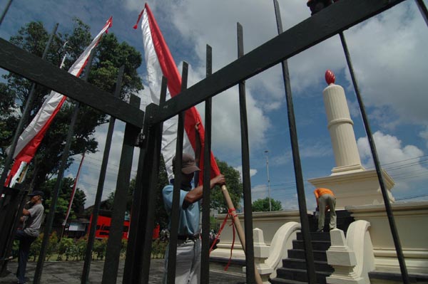 Sempat Ditolak di Mana-mana, Akhirnya Tugu Lilin Dibangun di Solo