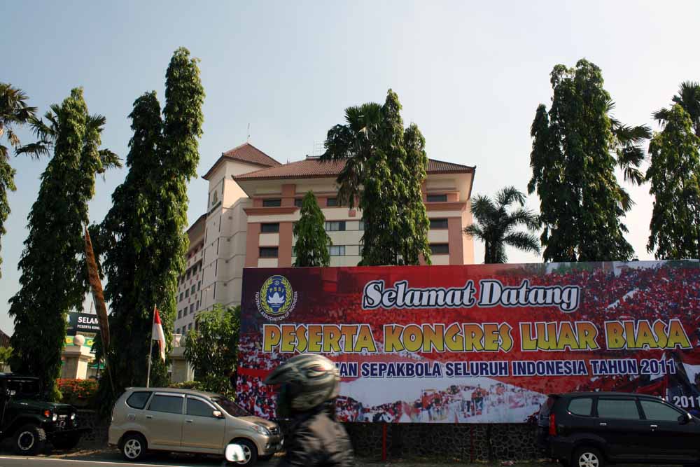 KONGRES LUAR BIASA PSSI DI SOLO