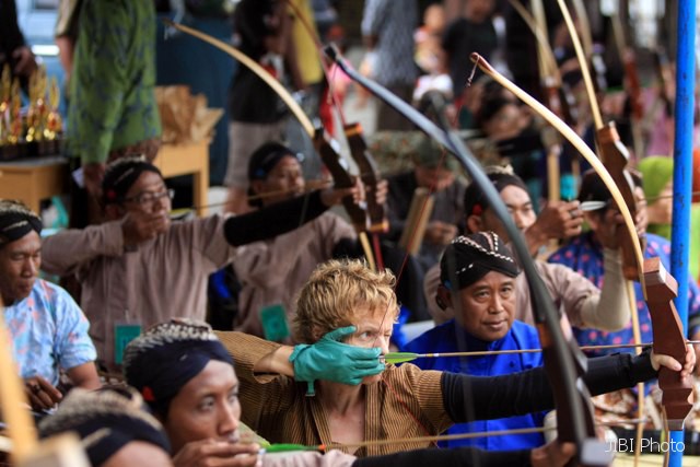 LOMBA PANAHAN TRADISIONAL