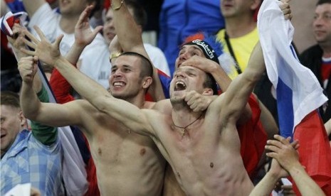 RUSIA Terancam Dikurangi 6 Poin di Euro 2016