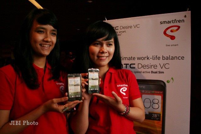 PELUNCURAN HTC DESIRE VC