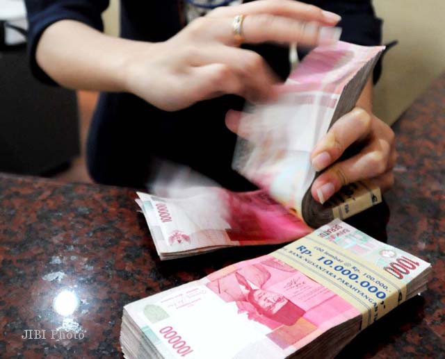 TEKNOLOGI DIGITAL : Kredit Bisa Cair dalam Dua Jam