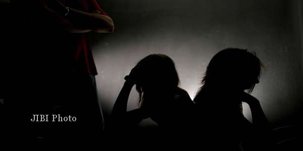 PROSTITUSI PELAJAR DI WONOGIRI: Anak Jadi Budak Nafsu Sang Ayah